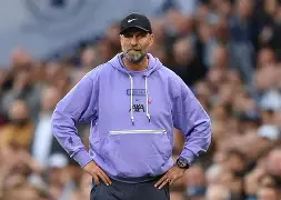 重磅！关键时刻利物浦迎来里程碑冲刺阶段曼城调整名单以备欧冠，关键时刻巴黎圣日耳曼单刀错失的简单介绍