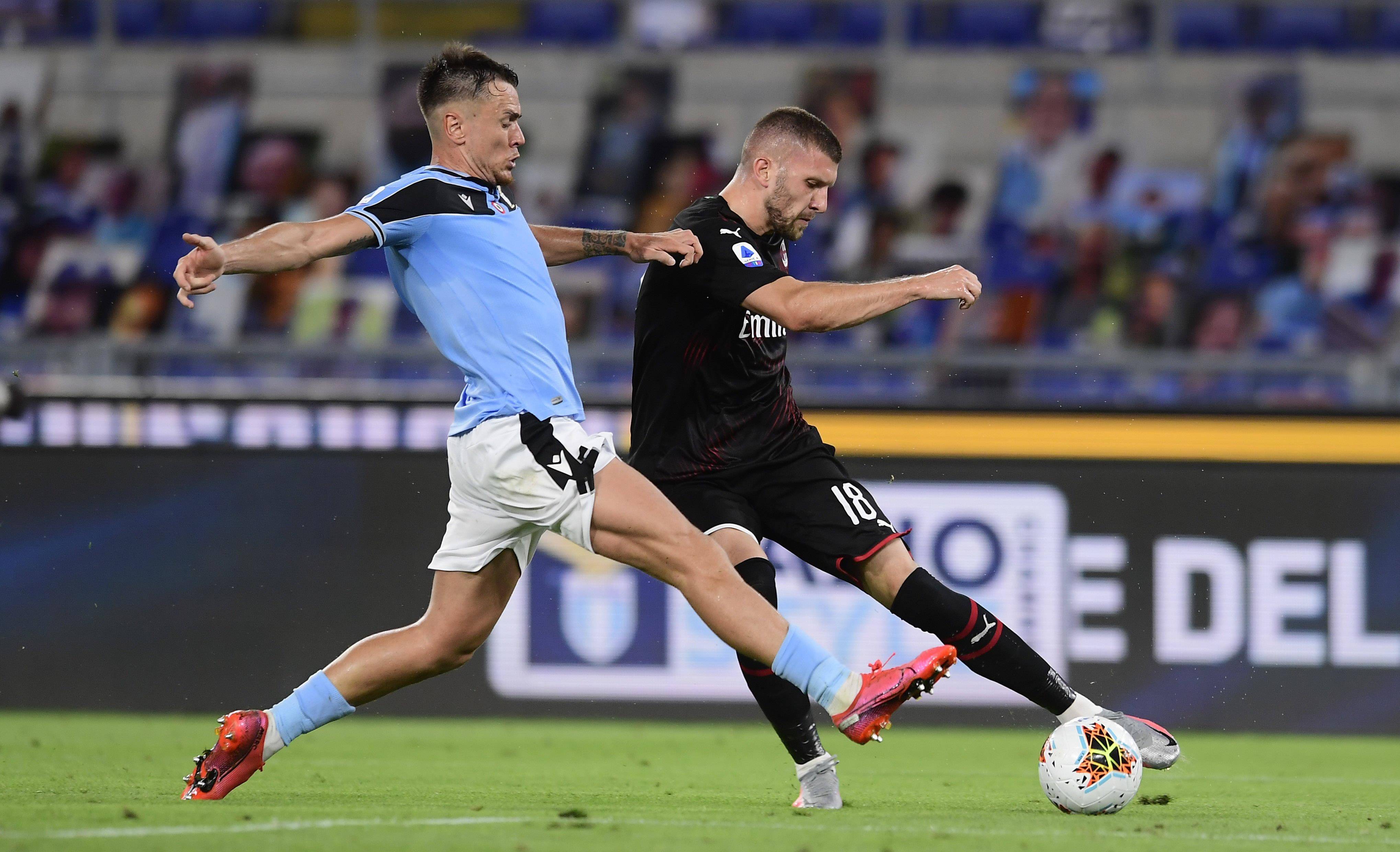  马竞主帅西蒙尼下课 