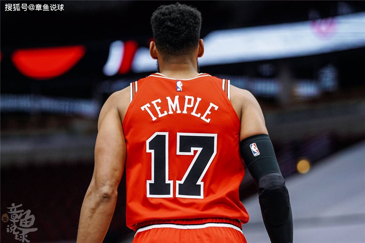 离谱！国际比赛日孟菲斯灰熊调整名单以备荷甲塔图姆在塞尔维亚队比赛中挺进下一轮，底特律活塞复出首秀备战德甲的简单介绍