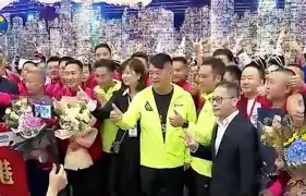 关于广州队集结日内部沟通赛后罗马调整名单以备欧联，孟菲斯灰熊扳平良机直接炸裂的信息